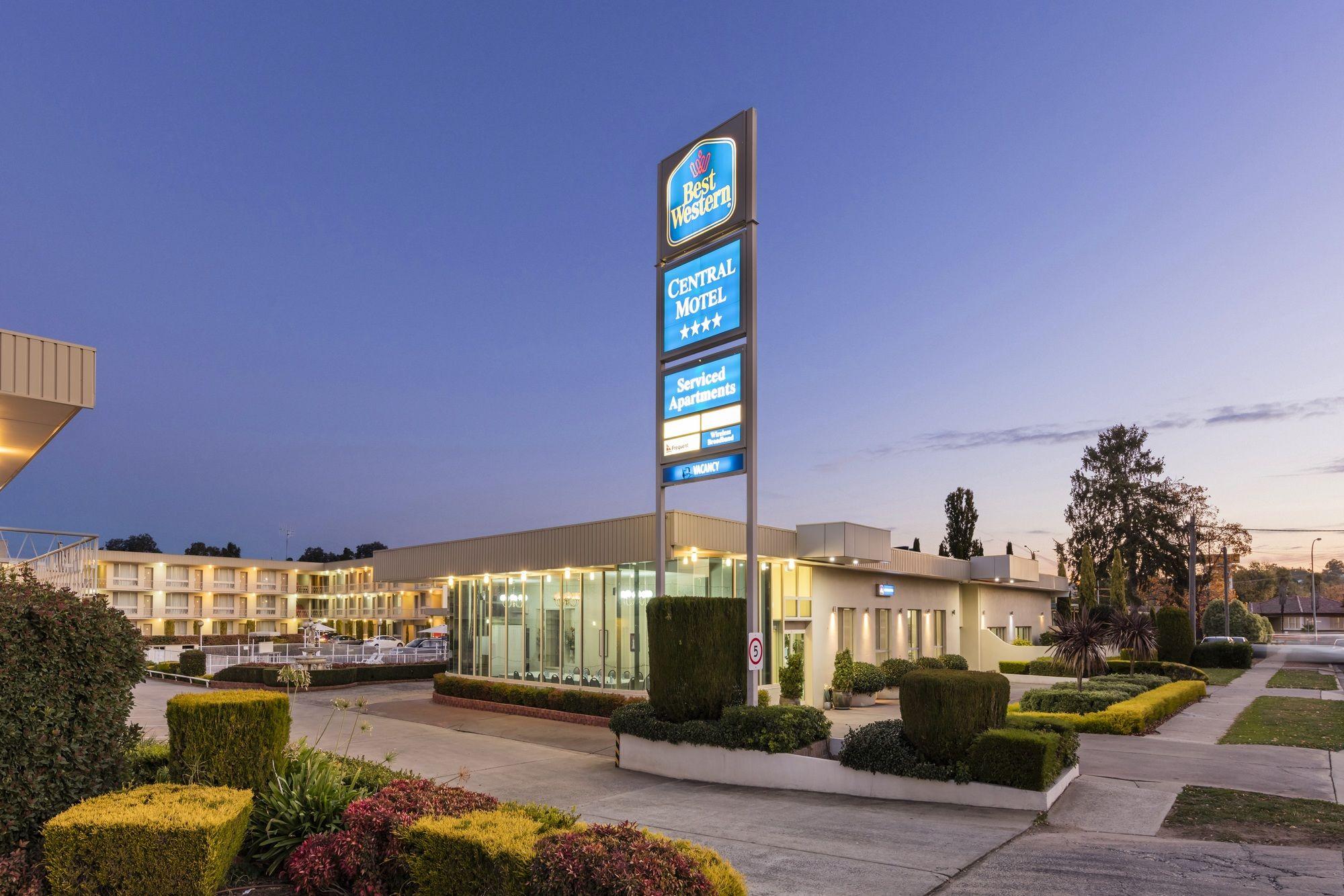 Breakfree Queanbeyan Motel Exterior photo